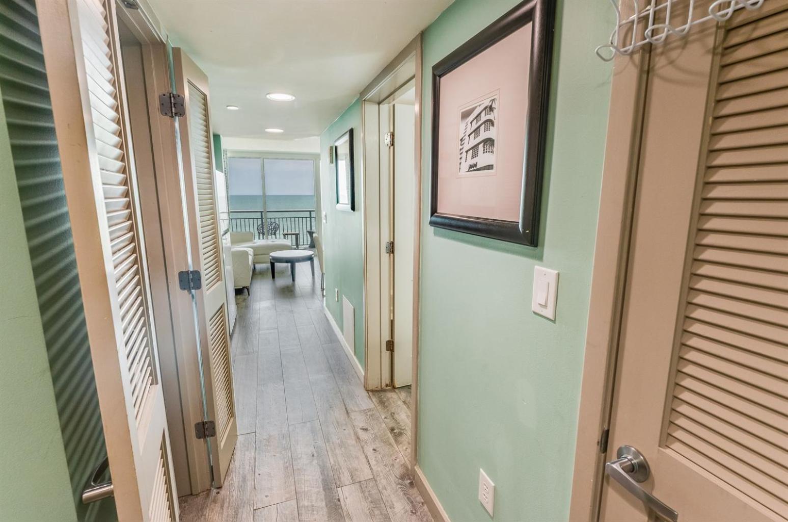 Appartement New Modern, Direct Oceanfront, Boardwalk, Views! à Myrtle Beach Extérieur photo